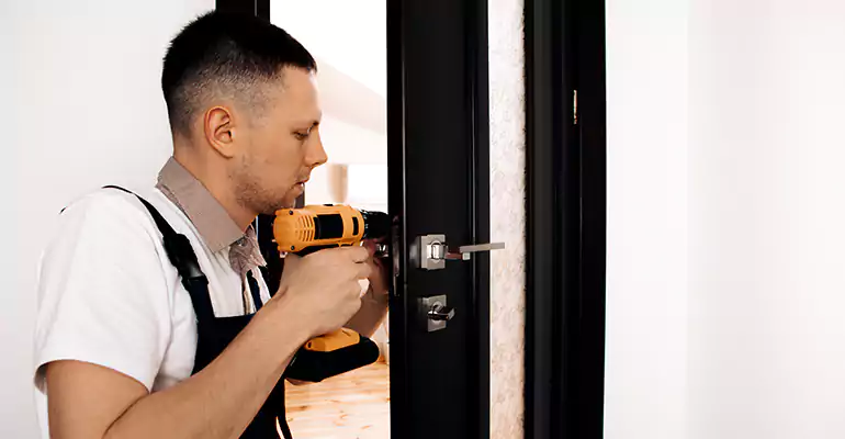 Aluminum Storefront Doors Repair in Miami, FL