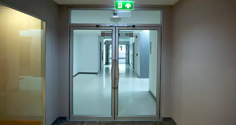 Emergency Glass Door Repair in Miami, FL