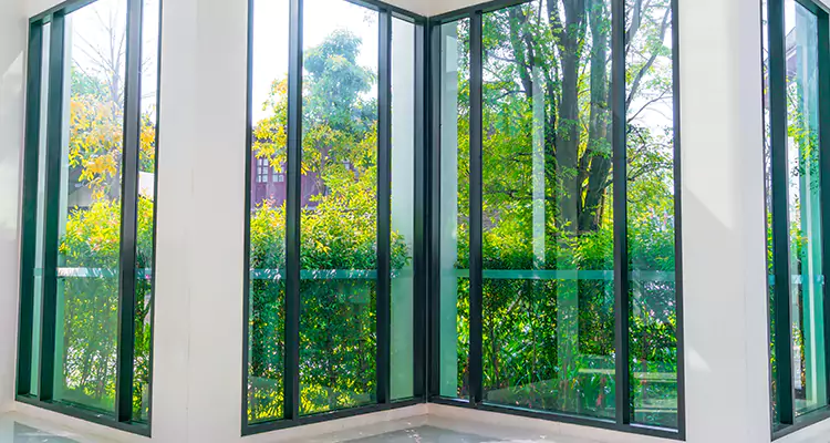 Folding Glass Balcony Door Repair in Miami, FL